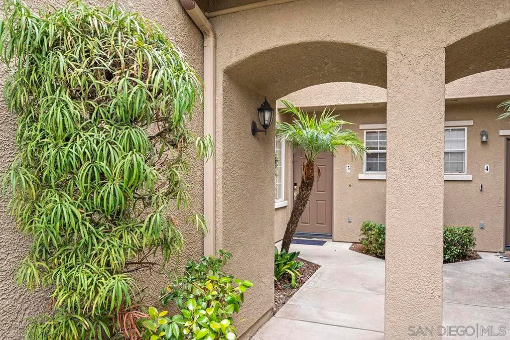 Chula Vista, California 91913, United States, 3 Bedrooms Bedrooms, ,3 BathroomsBathrooms,Residential,Active,219001