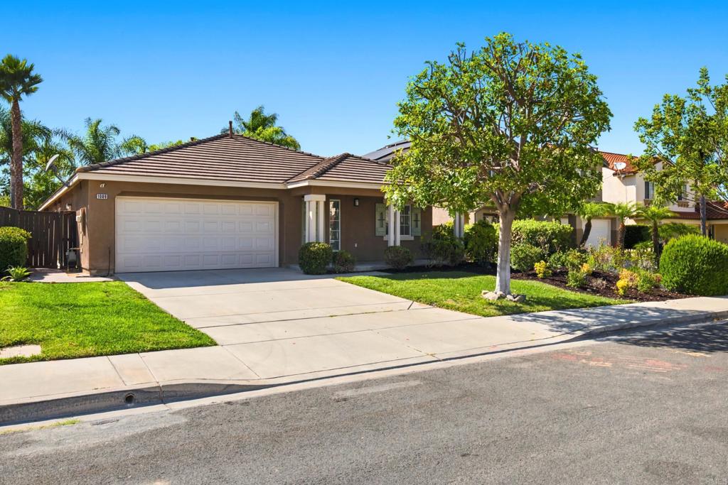 1009 Longfellow Court