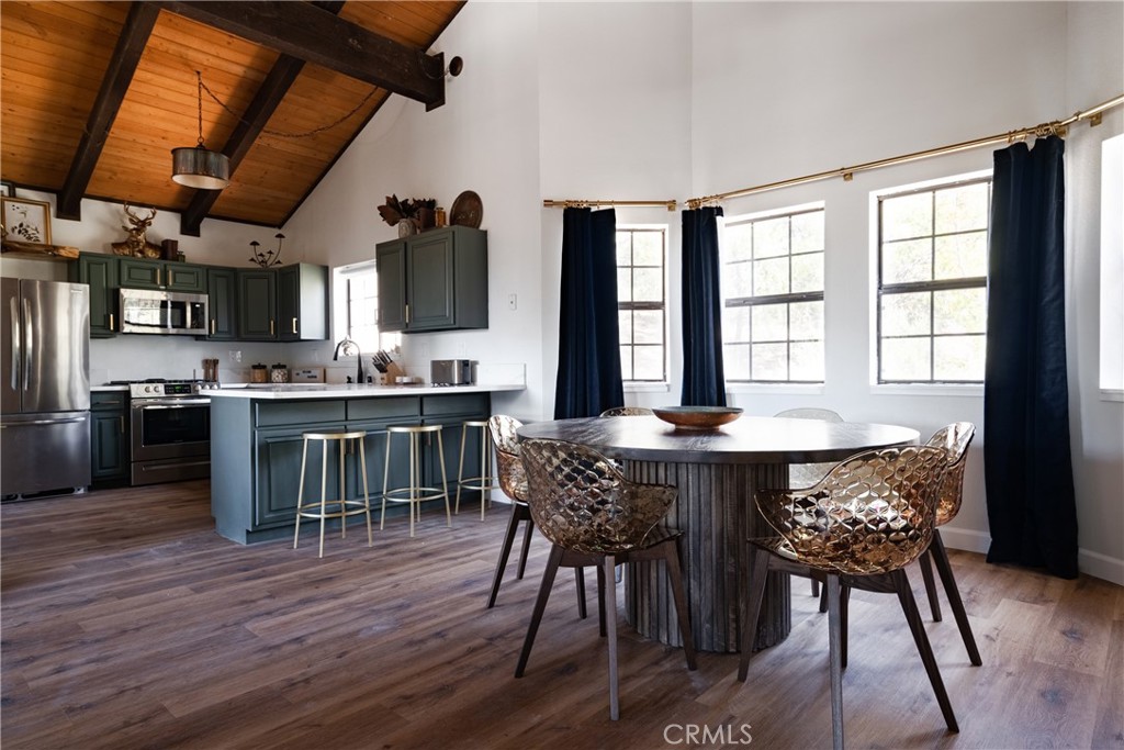 1132 Mount Shasta Road