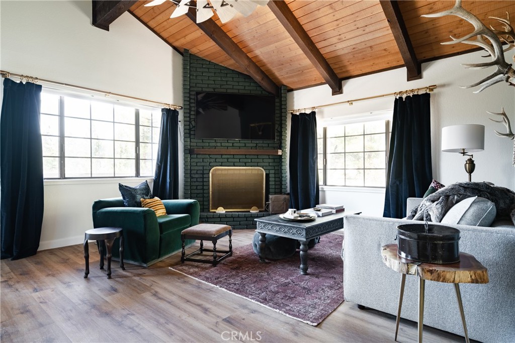 1132 Mount Shasta Road