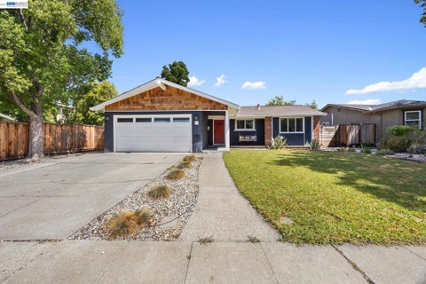 Photo of 720 Leland Way Way, Livermore, CA 94550 (MLS # 41145441)