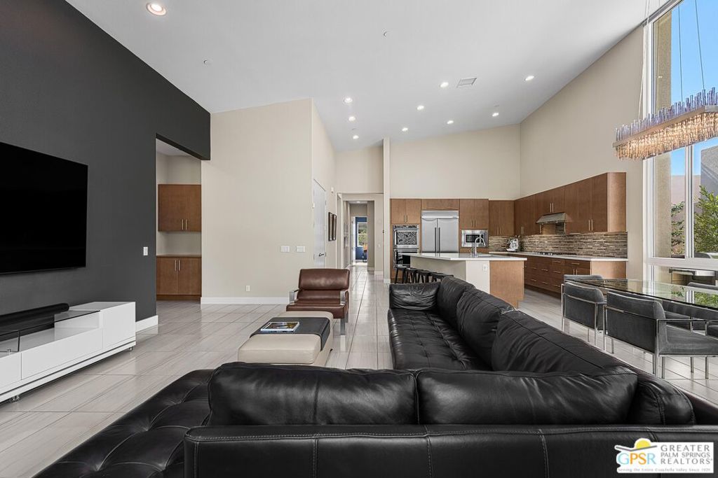 Escena - Residential
