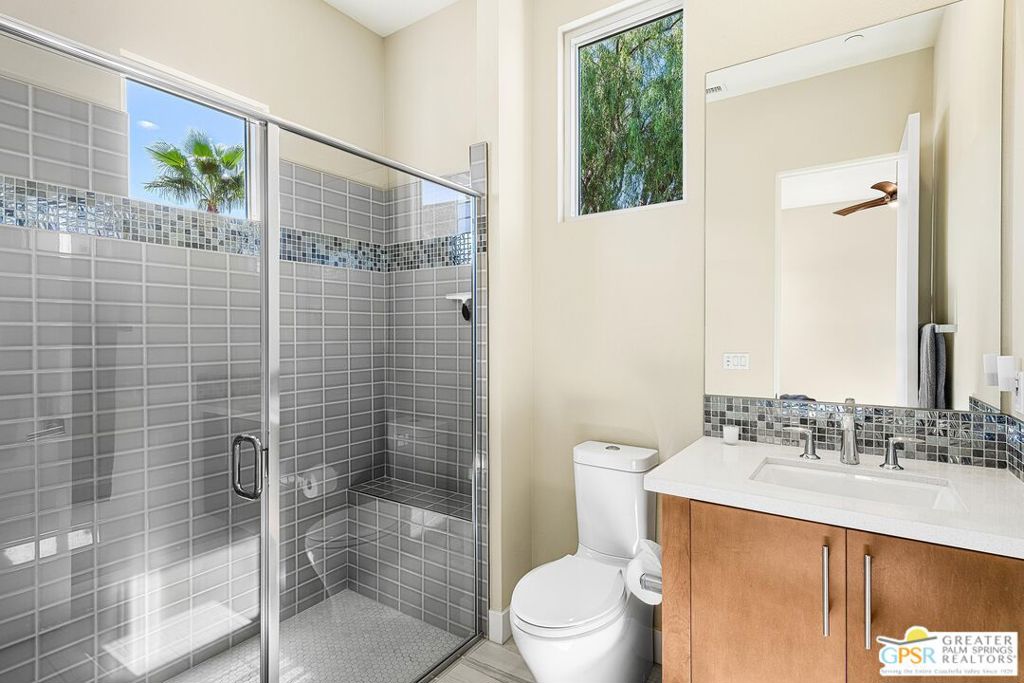Escena - Residential
