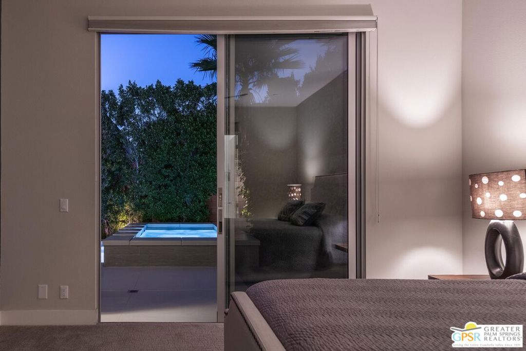 Escena - Residential