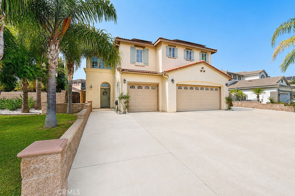 27744 Crestknoll Court