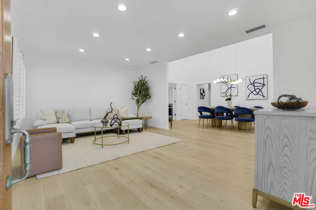 Photo of 2148 Hillsboro Avenue, Los Angeles, CA 90034 (MLS # 26868779)