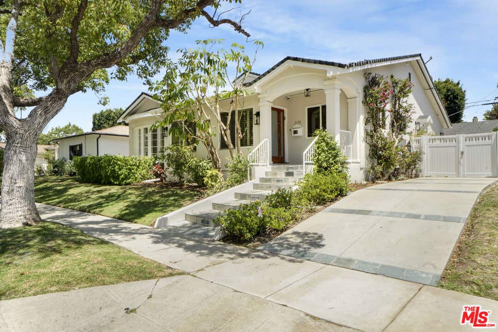 Photo of 2148 Hillsboro Avenue, Los Angeles, CA 90034 (MLS # 26868779)