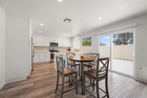 Tiny photo for 509 Quinn CT, Morro Bay, CA 93442 (MLS # PI26109932)