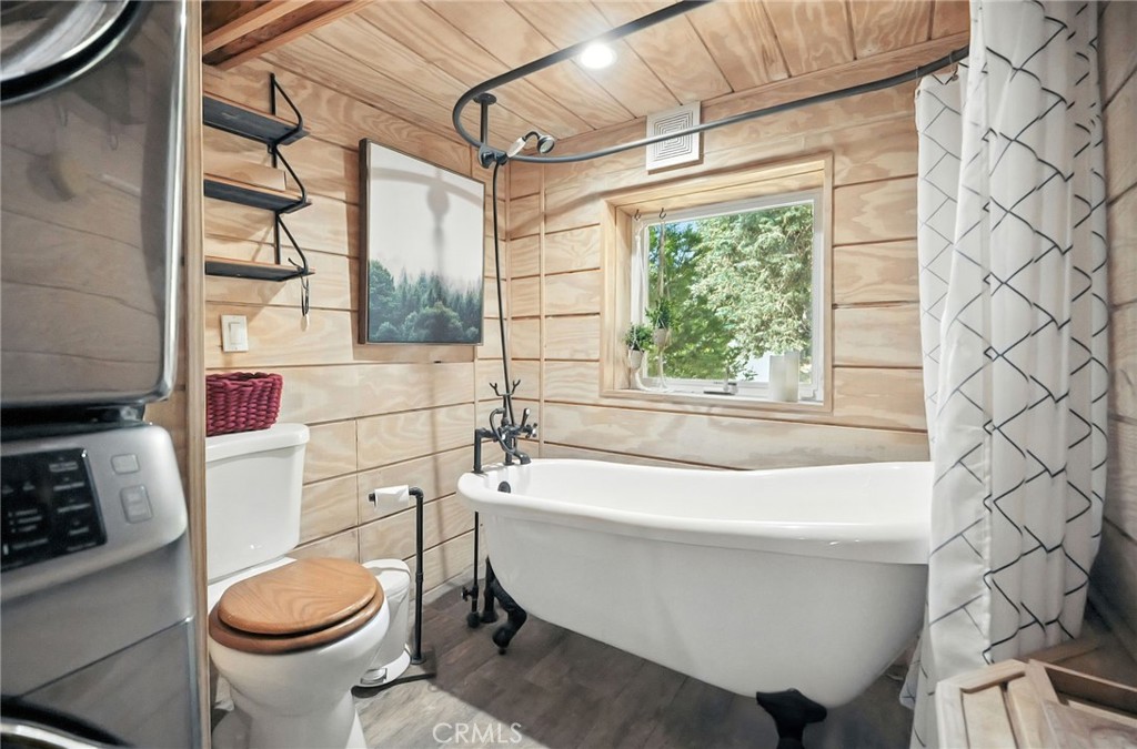 Arrowhead Villas (AWHV) - Residential