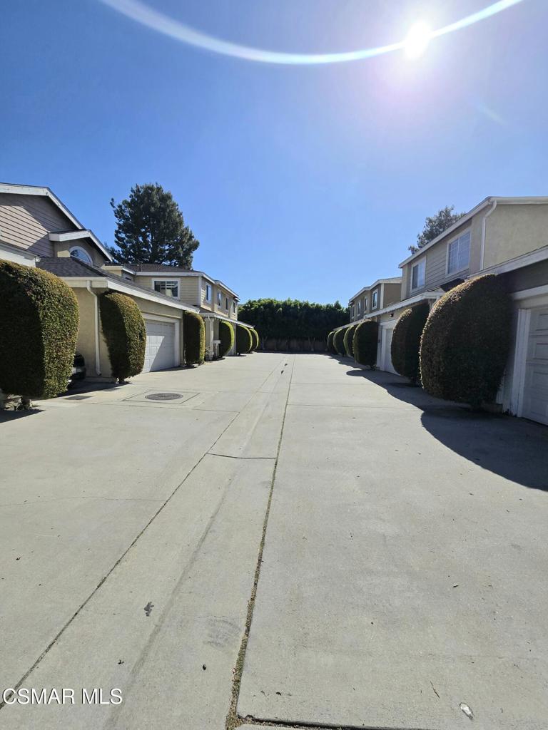 1/2 Burnet Avenue