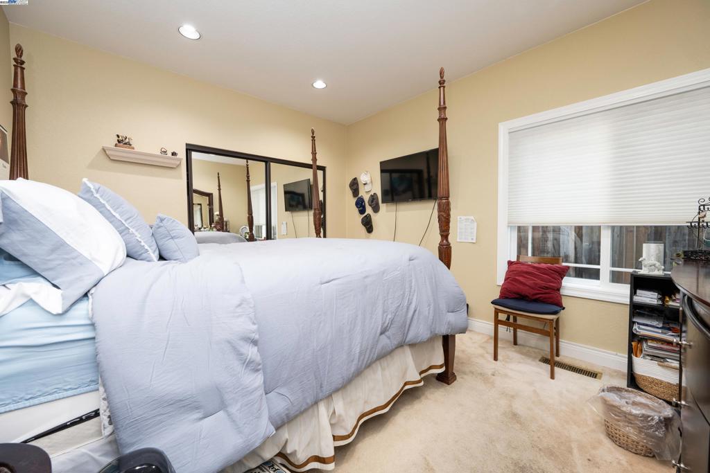 BLACKHAWK COUNTRY CLUB - Residential