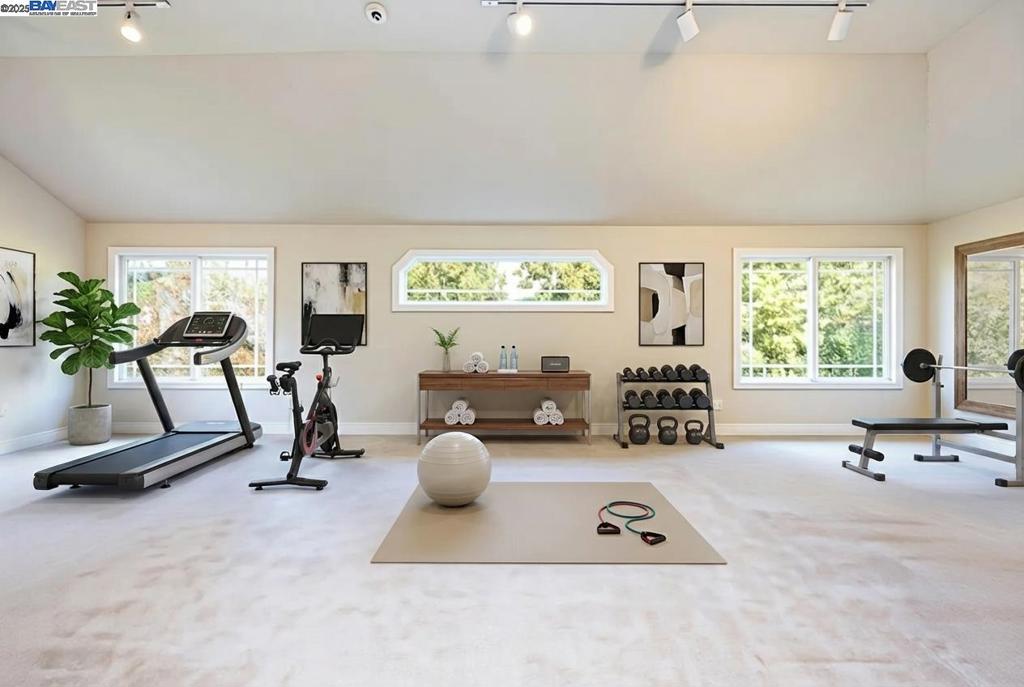 BLACKHAWK COUNTRY CLUB - Residential