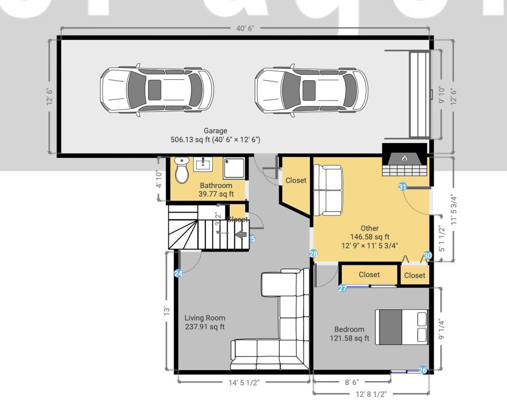 Main image without alt text