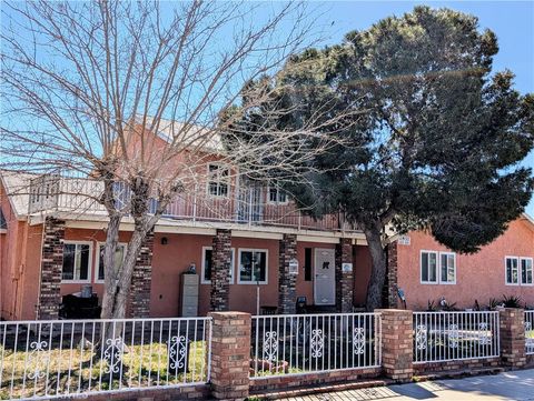 11937 Lee Adelanto CA 92301