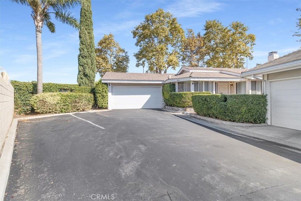 18951 Jane Circle, North Tustin CA 92705