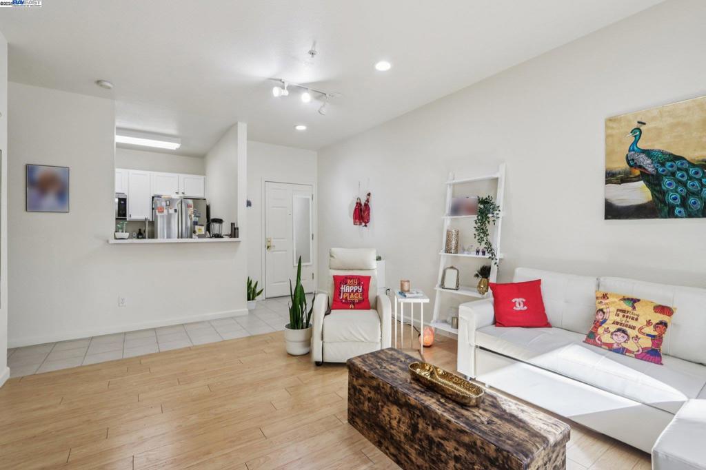 Not Listed - Residential