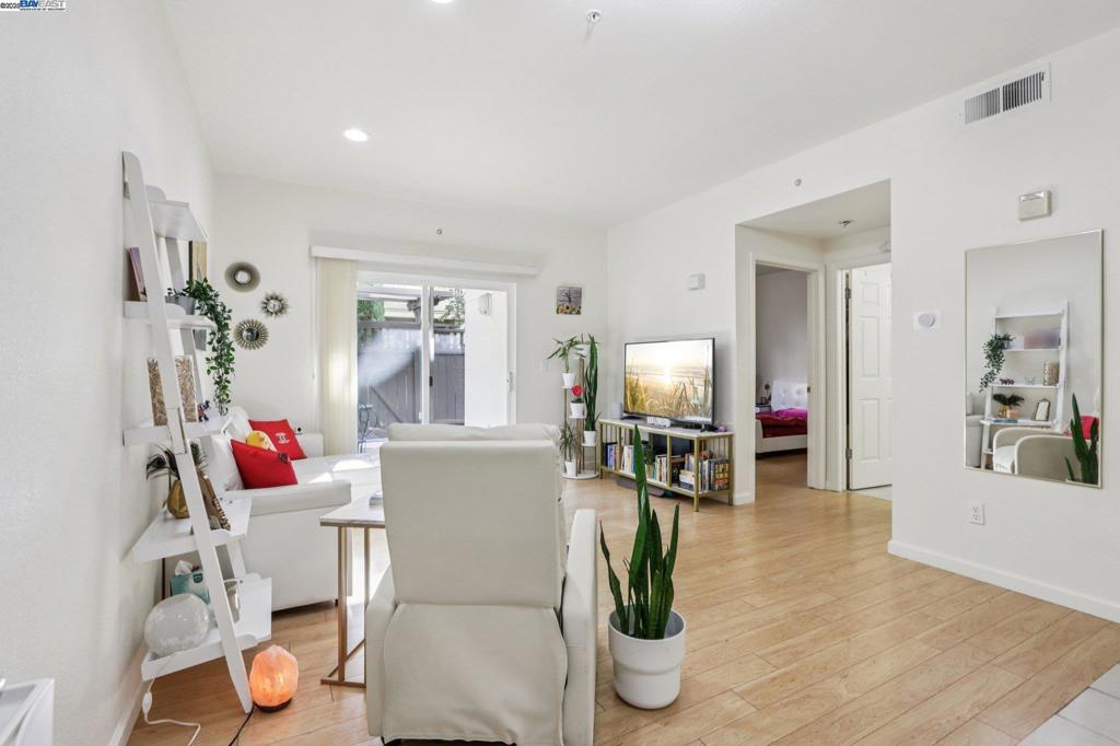 Not Listed - Residential