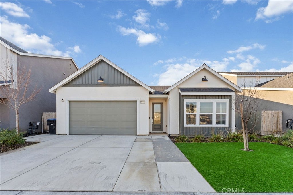 3731 N Summers Court
