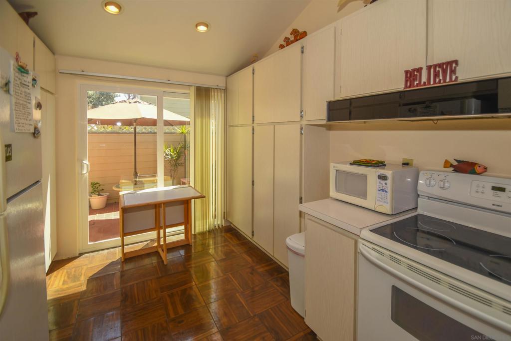 Encinitas - Residential Lease