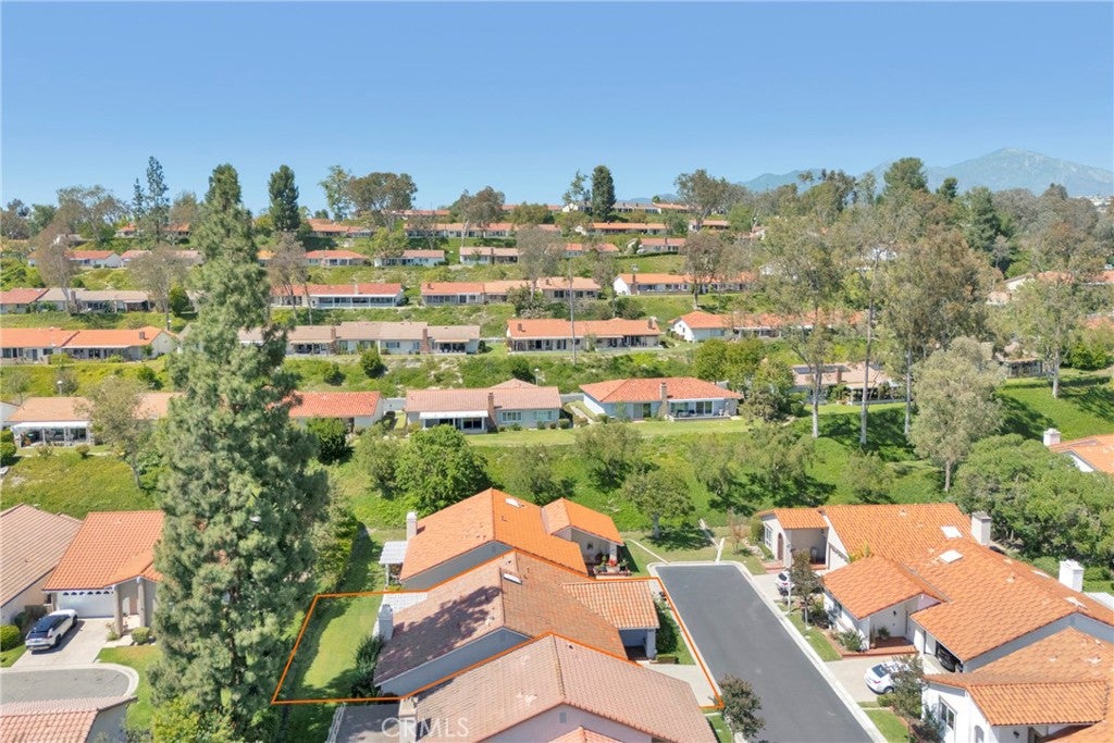 28013 Espinoza, Mission Viejo CA 92692 - Photo 40