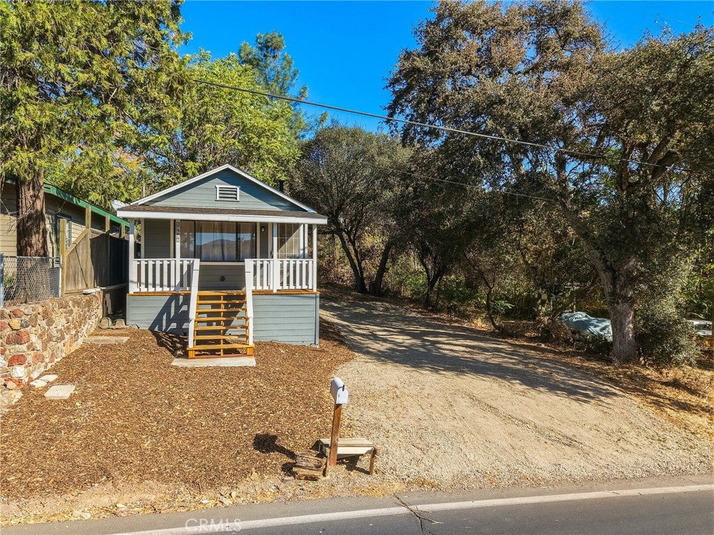 13538 Arrowhead Road