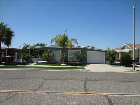 Photo of 1065 S Elk ST, Hemet, CA 92543 (MLS # IV26205203)