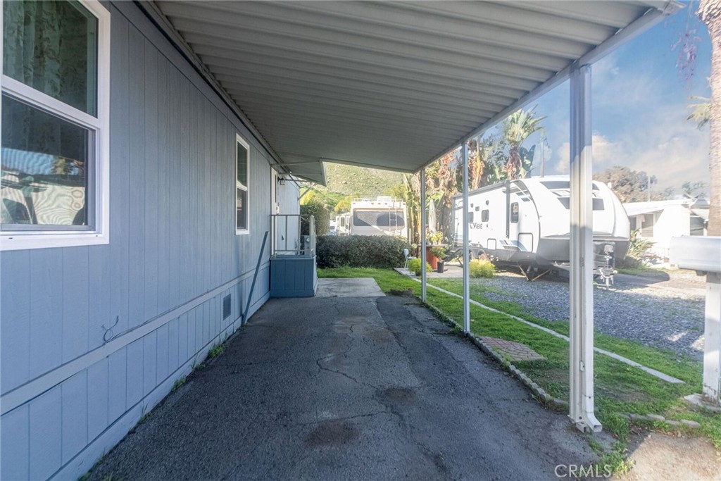 2751 Reche Canyon 42