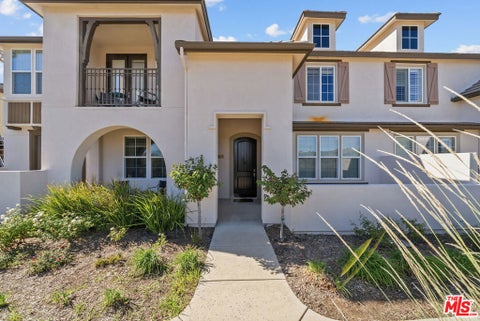 Photo of 28614 Pietro Drive, Valencia, CA 91354 (MLS # 26104128)