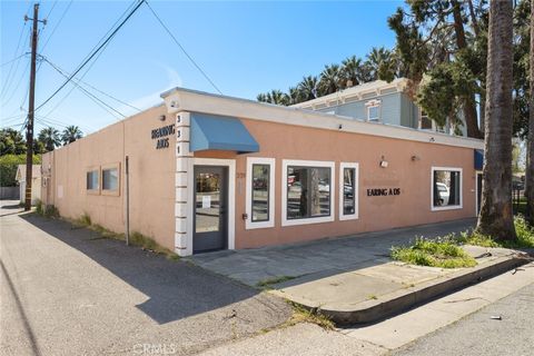 Photo of 331 Elm Street, Red Bluff, CA 96080 (MLS # SN26060123)