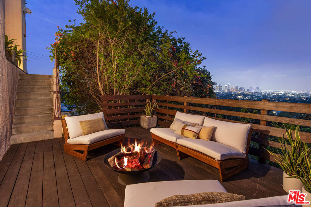 Properties 4 3400 Carnation Avenue