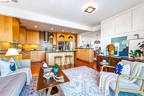 Photo of 935 935 Grizzly Peak BLVD Blvd, Berkeley, CA 94708 (MLS # 41123000)