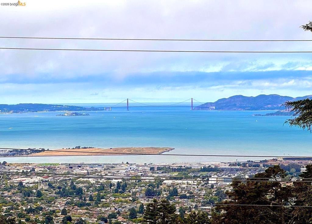 935 Grizzly Peak BLVD Blvd, Berkeley CA 94708
