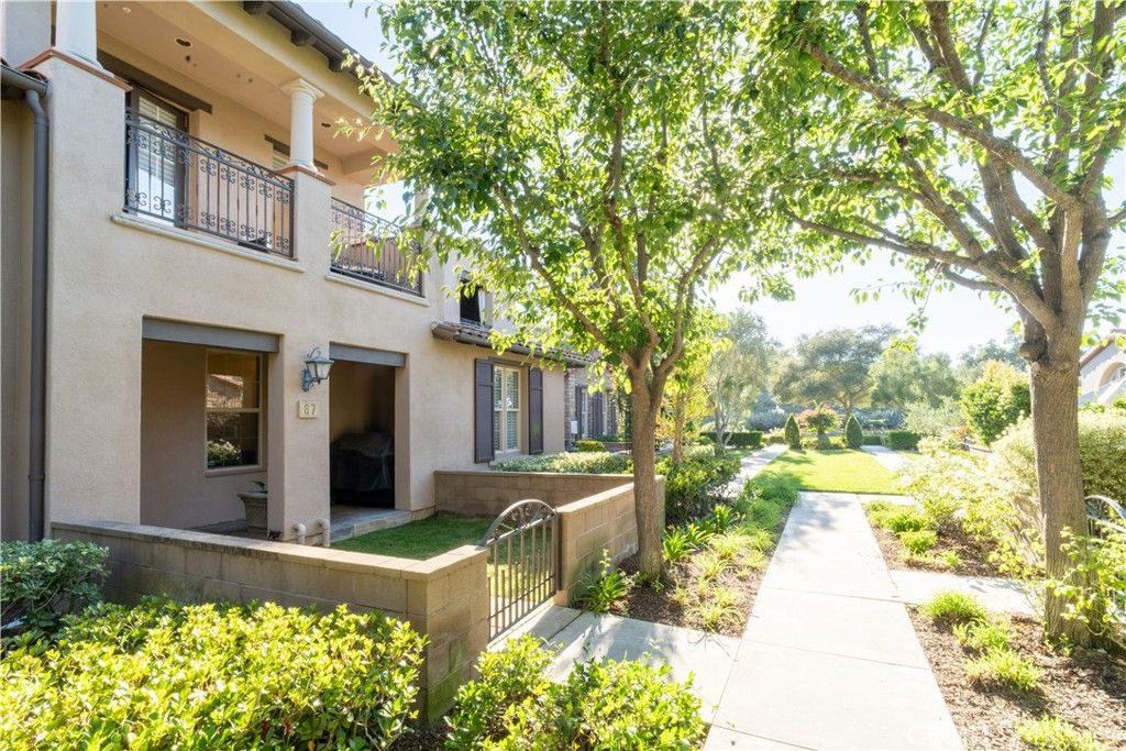 Photo of 67 Mandria, Newport Coast, CA 92657 (MLS # OC26030312)