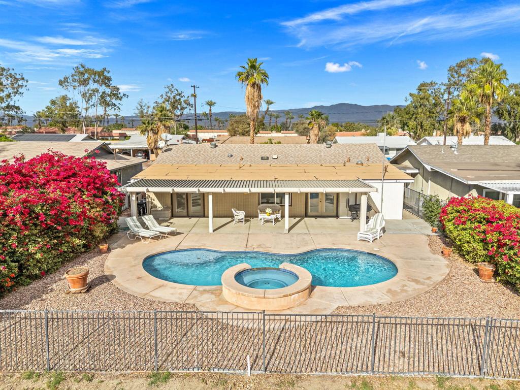 Palm Desert Country - Residential