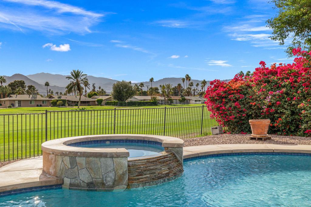 Palm Desert Country - Residential