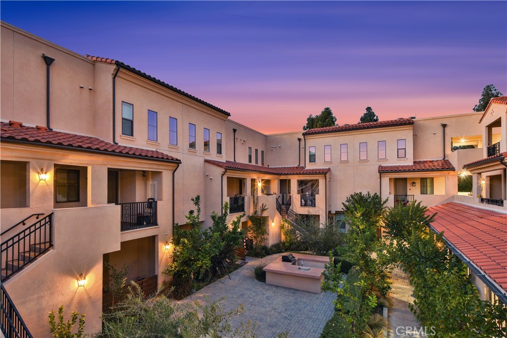 8951 Monte Vista Ave