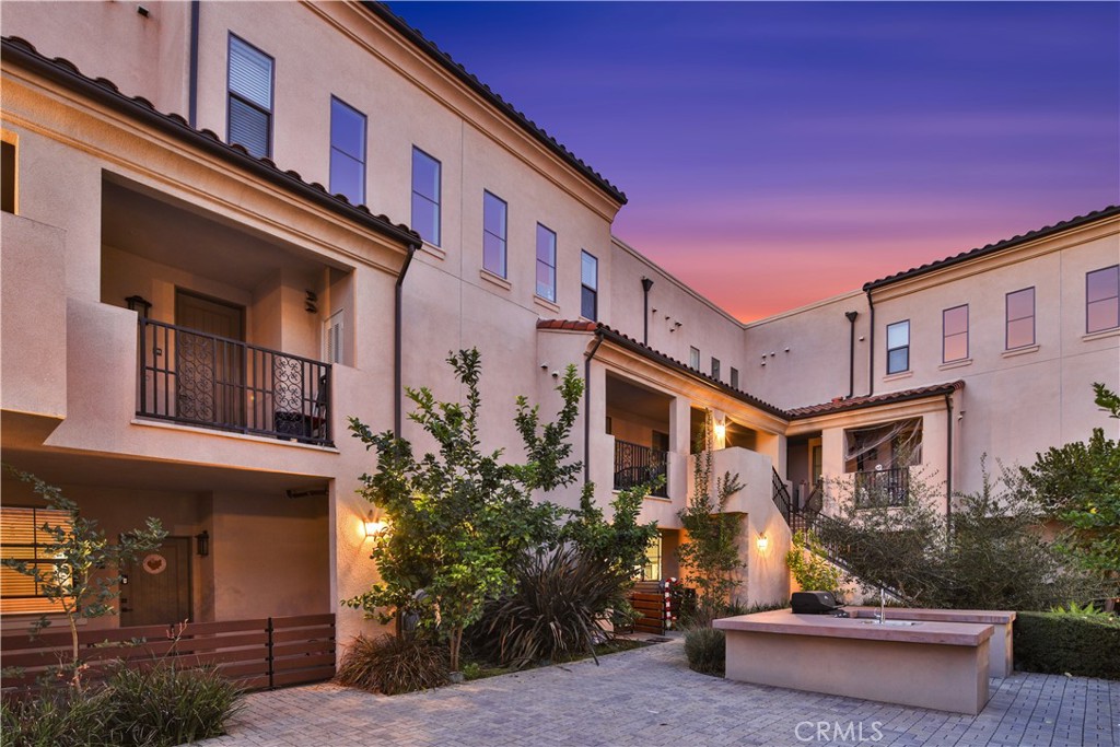 8951 Monte Vista Ave