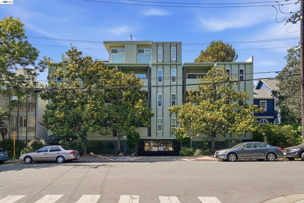 199 Montecito Ave 305