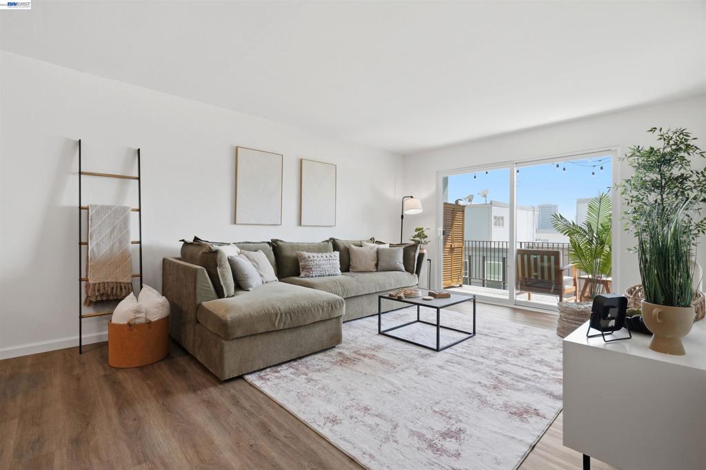 199 Montecito Ave 305