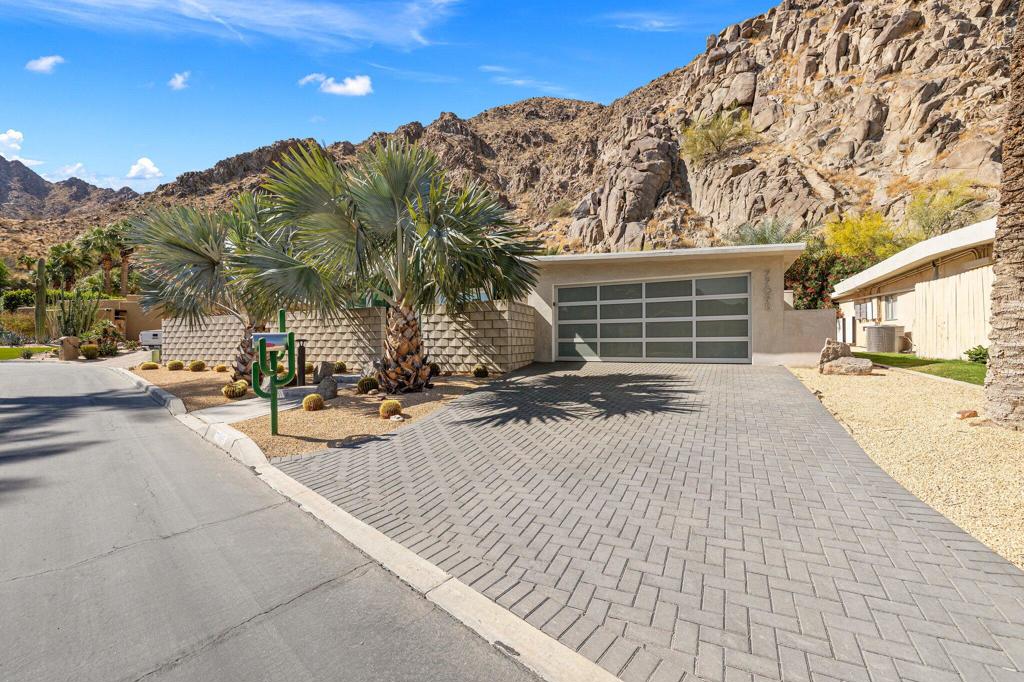 Indian Wells C.C. - Residential