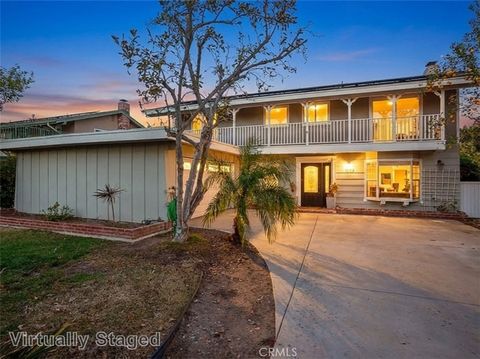 Tiny photo for 7722 Faust Avenue, West Hills, CA 91304 (MLS # SR26002249)