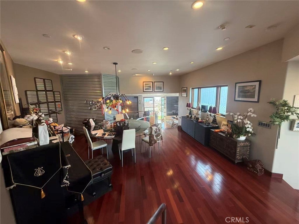 988 Acapulco, Laguna Beach CA 92651 - Photo 10