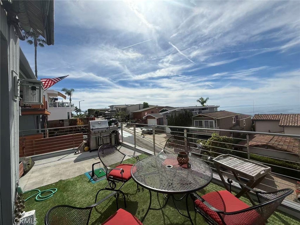 988 Acapulco, Laguna Beach CA 92651 - Photo 12