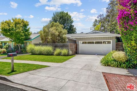 711 Kingman Avenue Santa Monica CA 90402