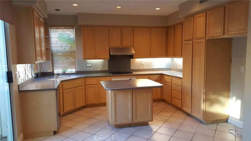 12421 N La Coste Drive