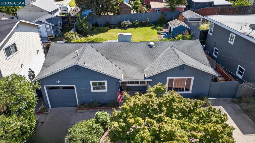 914 Vine Ave