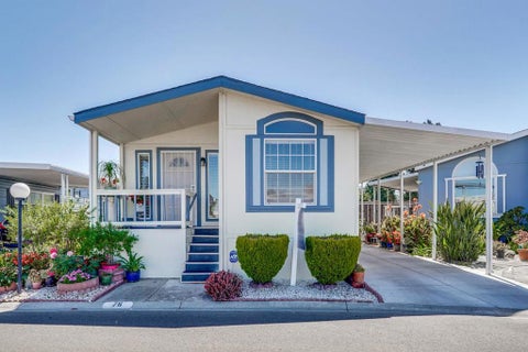 Photo of 2600 Senter Rd RD #76, San Jose, CA 95111 (MLS # ML82053996)