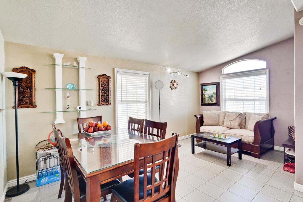 2600 Senter Rd 76