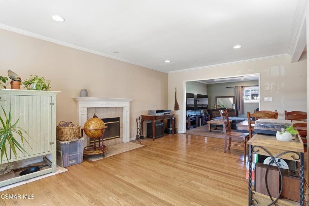 16463 Gledhill Street