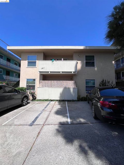 Photo of 1911 5Th Ave AVE, Oakland, CA 94606 (MLS # 41134016)